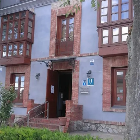 Landhaus La Puerta De La Ribera Sardon De Duero