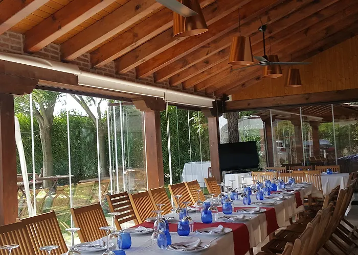 La Puerta De La Ribera 컨트리하우스