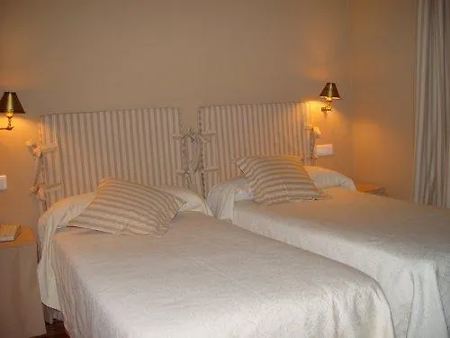 La Puerta De La Ribera 컨트리하우스