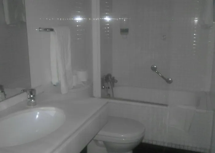 La Puerta De La Ribera 컨트리하우스 Sardon De Duero